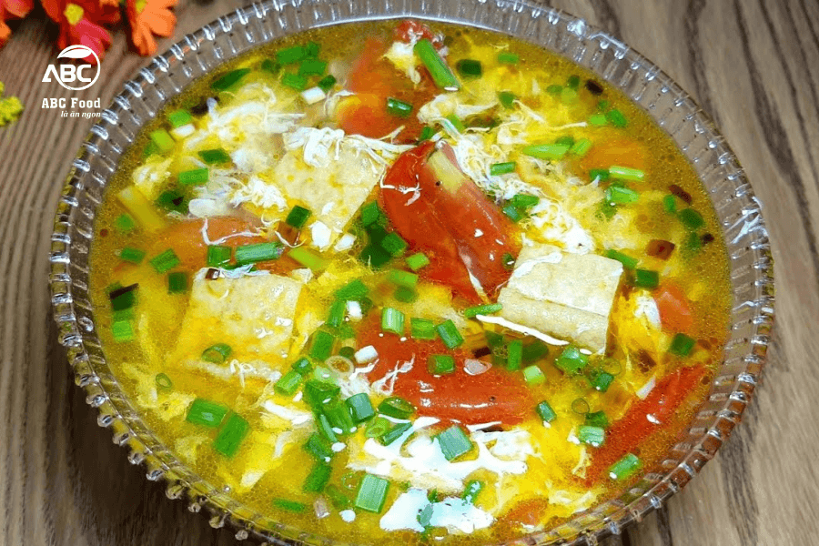 Canh-ca-chua-dau-phu-trung